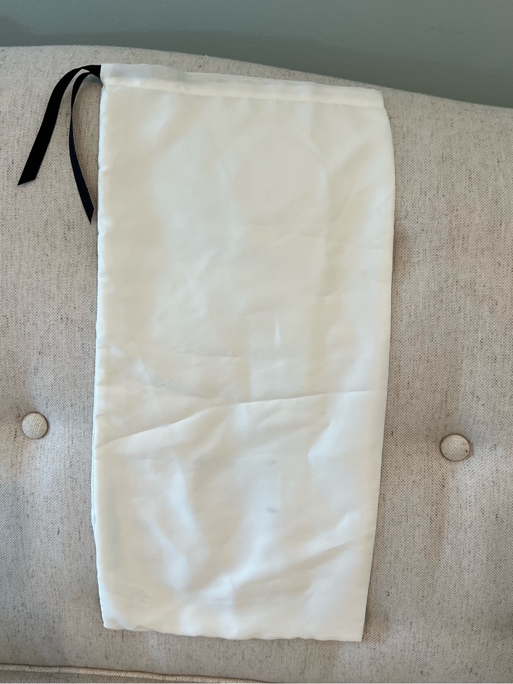 Gucci Satin Light Cream Dust Bag | Gucci  Label | Never Used - Picture 3 of 5